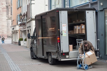 Door to door delivery to Bunbury