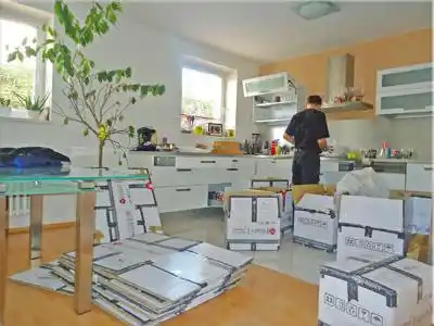 Cheap furniture shipping from UK to Australia