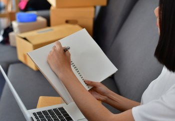 Costs of shipping to Mackay